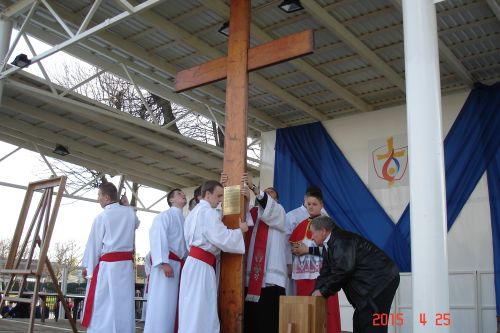 Symbole wiatowych Dni Modziey w Sanktuarium Matki Boej Szkaplerznej